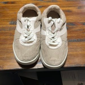 old navy shoes brown with a slight dusty rose color to them.